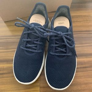 Allbirds Tree Runners, Marine, Size 8